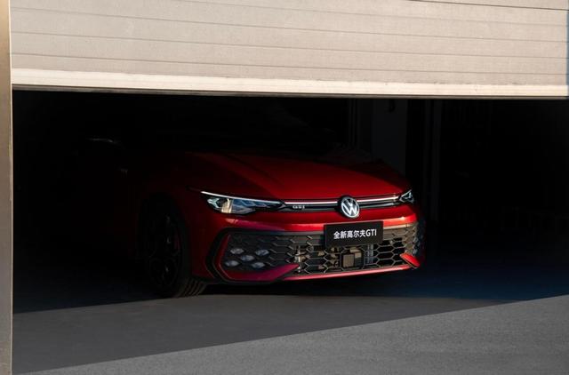 比起險勝,一汽大眾全新高爾夫更喜歡穩贏!繼續引領潮流新風尚-有駕 比起險勝,一汽大眾全新高爾夫更喜歡穩贏!繼續引領潮流新風尚-有駕