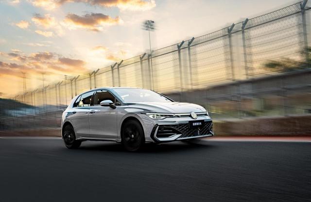 比起險勝,一汽大眾全新高爾夫更喜歡穩贏!繼續引領潮流新風尚-有駕 比起險勝,一汽大眾全新高爾夫更喜歡穩贏!繼續引領潮流新風尚-有駕