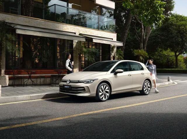 一場劍指2026年的變革|專訪大眾乘用車中國CEO孟俠-有駕 一場劍指2026年的變革|專訪大眾乘用車中國CEO孟俠-有駕