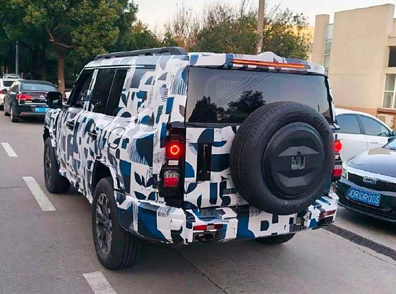 奇瑞解耦四驅來了,非承載車身+2.0T插混,配三把鎖,續航1400km