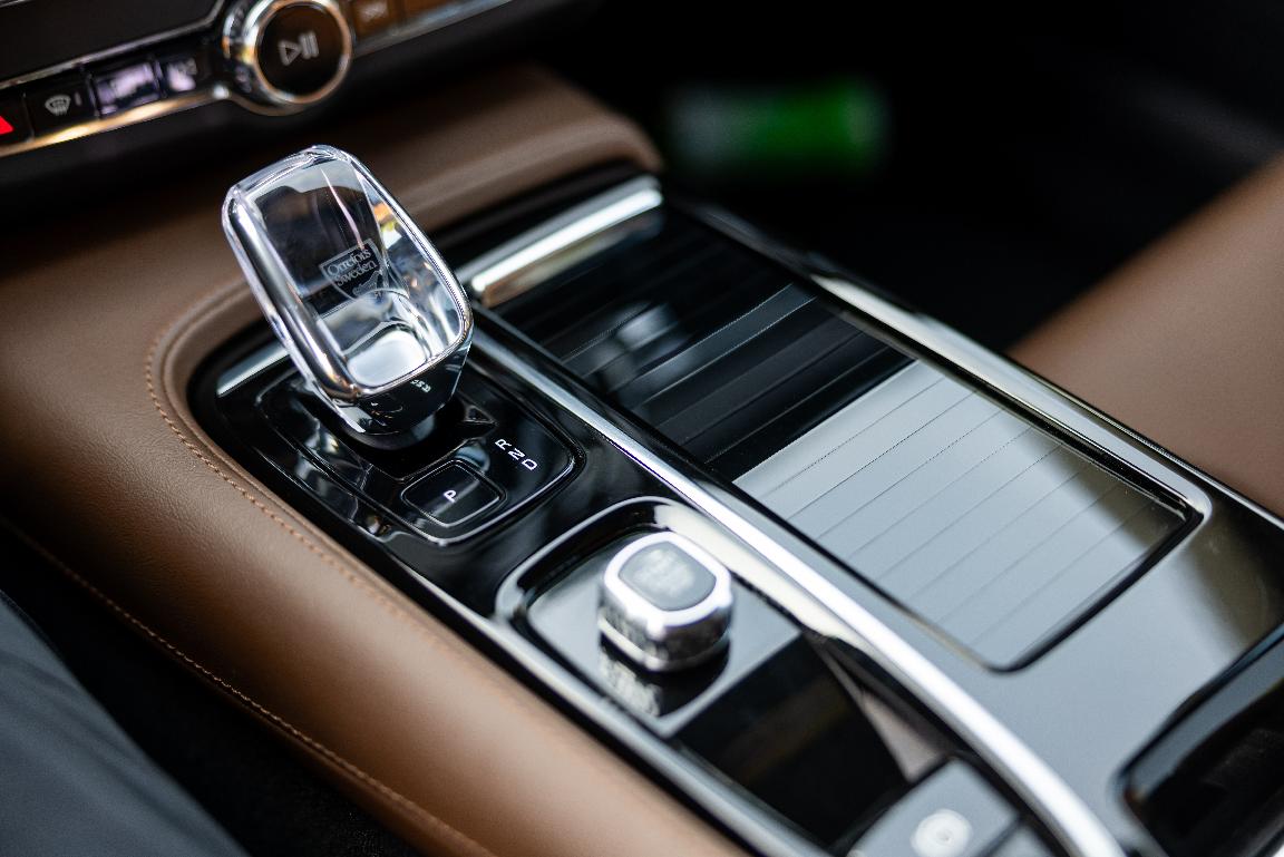 于柯鑫談沃爾沃安全與創(chuàng)新:插混家族和“安全感”戰(zhàn)略引領(lǐng)未來