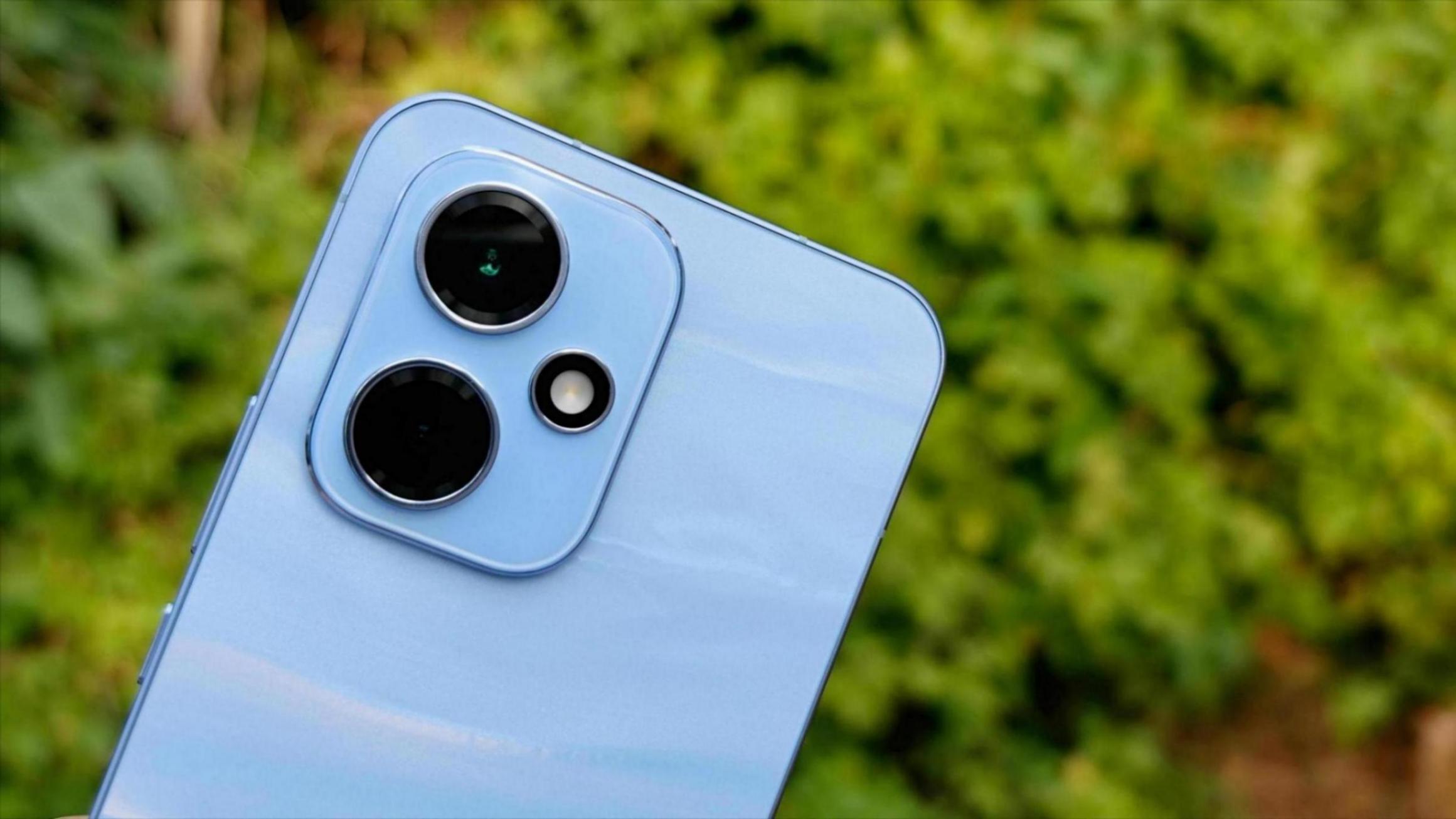 榮耀400賣(mài)爆了,友商急了!這背后可不只是“堆料”這么簡(jiǎn)單