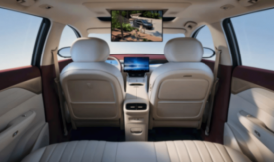 4擋混動(dòng)還有冰箱彩電大沙發(fā),12.99萬(wàn)起的風(fēng)神L8要革合資車的命?