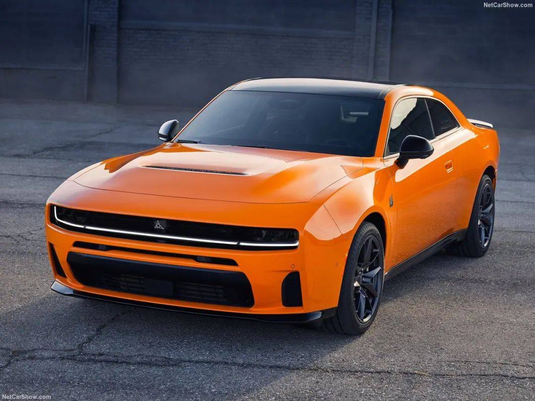 全新“技術流”四驅道奇Charger Scat Pack發布,雙渦輪直六替代V8,信仰沒了