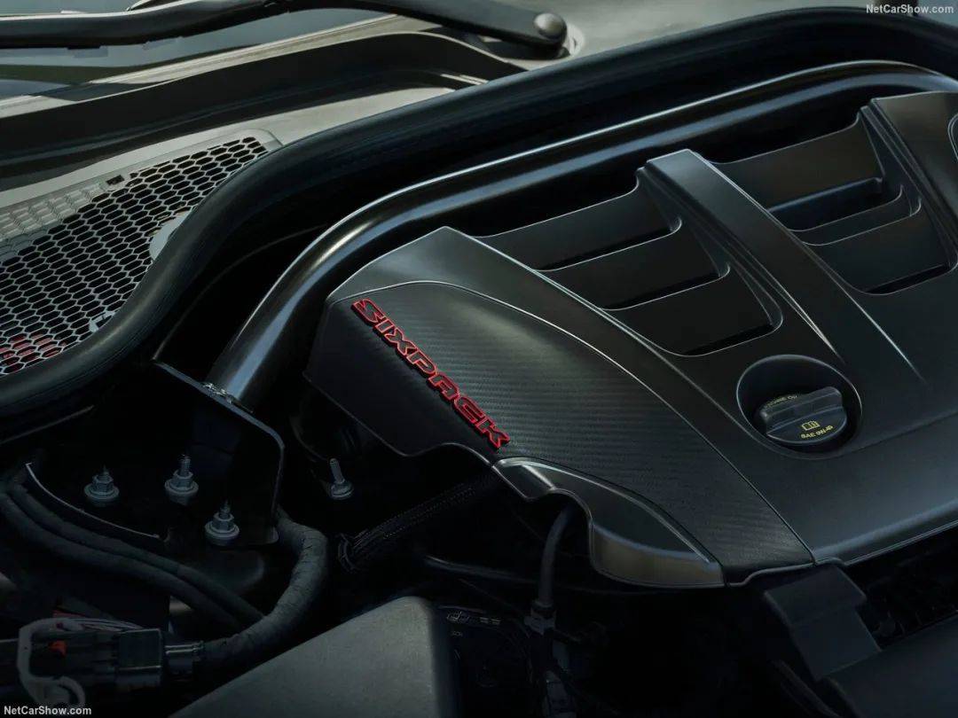 全新“技術流”四驅道奇Charger Scat Pack發布,雙渦輪直六替代V8,信仰沒了