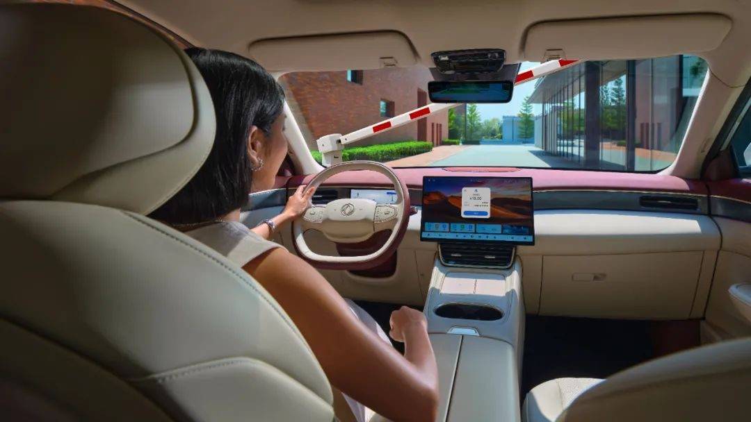 首秀即決戰:為何L8是“非典型”東風產品?