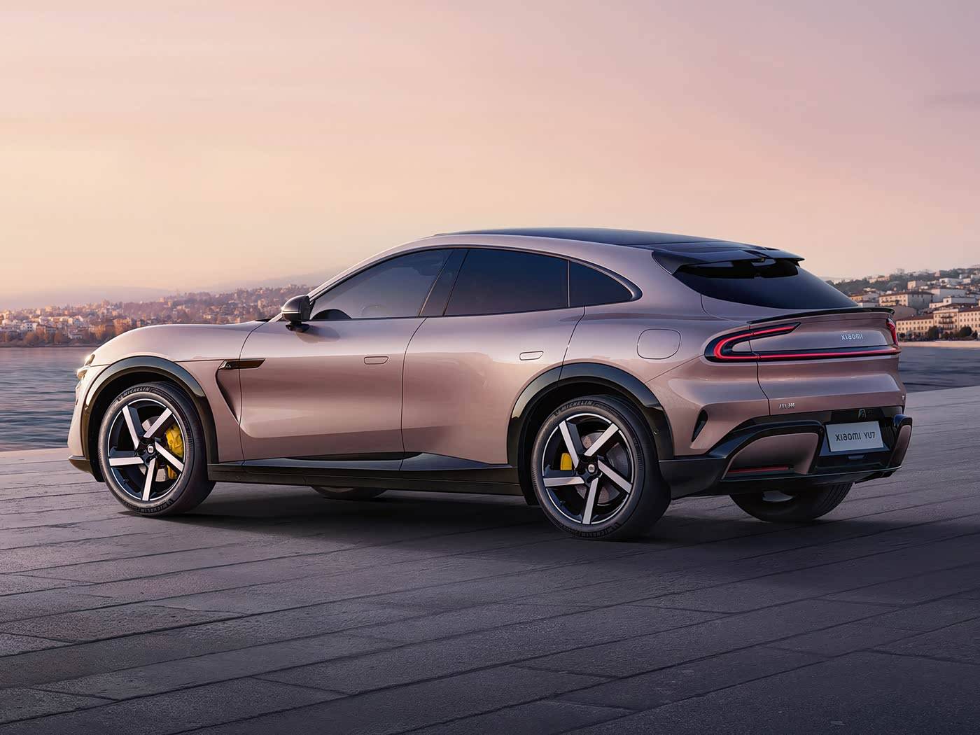 笑岔氣了!小米一個計算失誤,帶偏了一眾車企,把錯誤答案抄來了