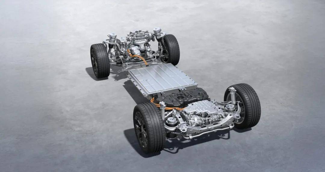 領克900的成功,比看上去“大”得多