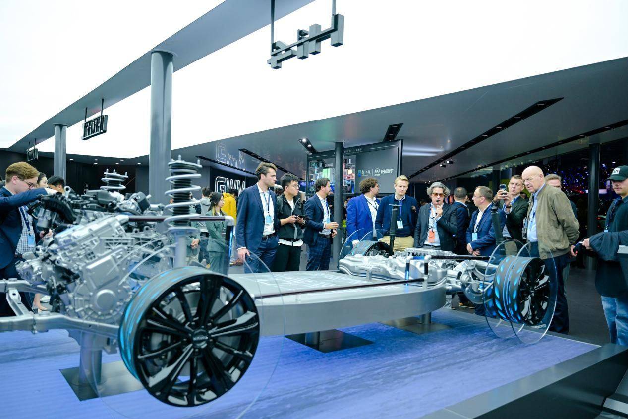 “粵”年輕 露“棱角” 哈弗品牌廣州車展有深度更有態度