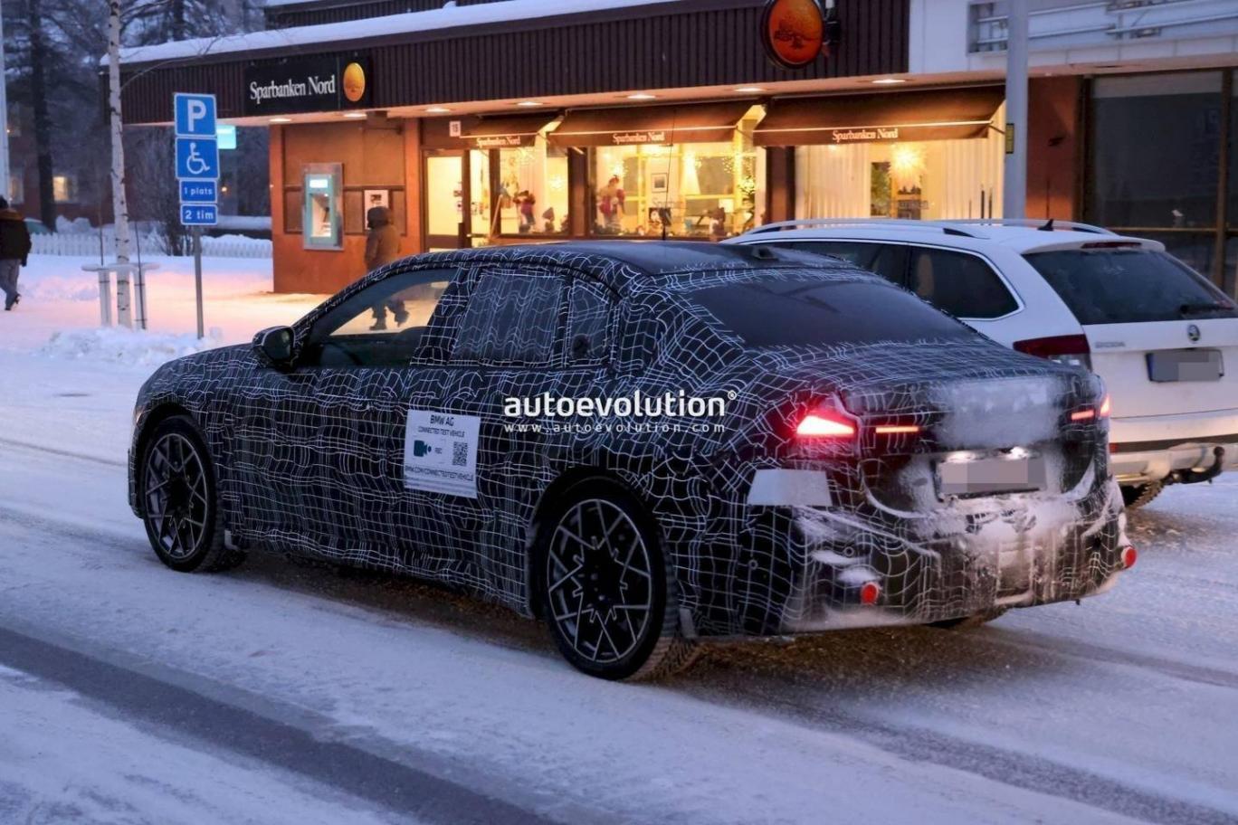 寶馬2027款i3轎車路測進行時:雙平臺策略助力續航或超643.7公里